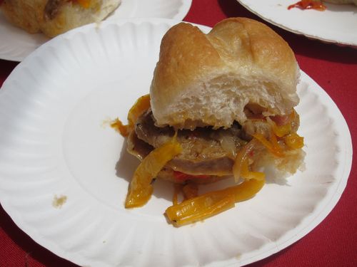 TASTES Red Cat Sausage