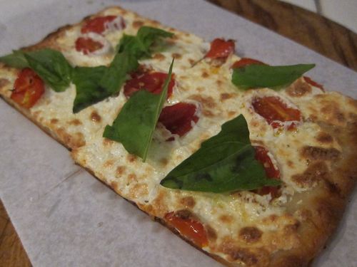 Golosi white pizza Golosi white pizza
